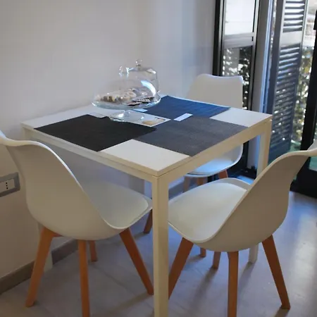 Apartamento Crispi 78 *